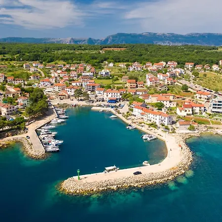 Otia Seaview